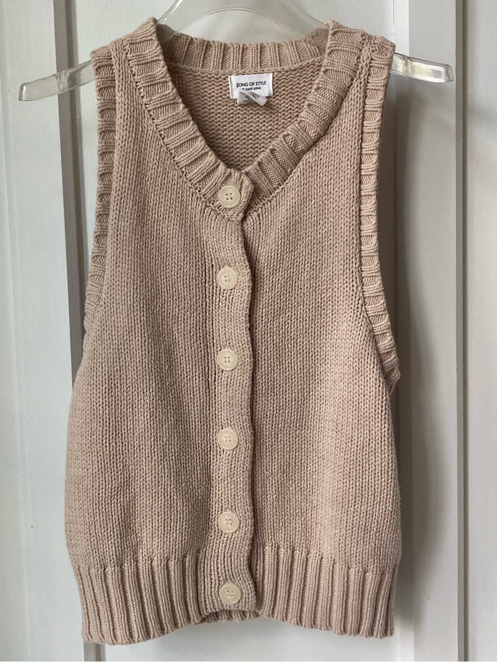 Song of Style Sleeveless V-Neck Button Knit Vest in Beige